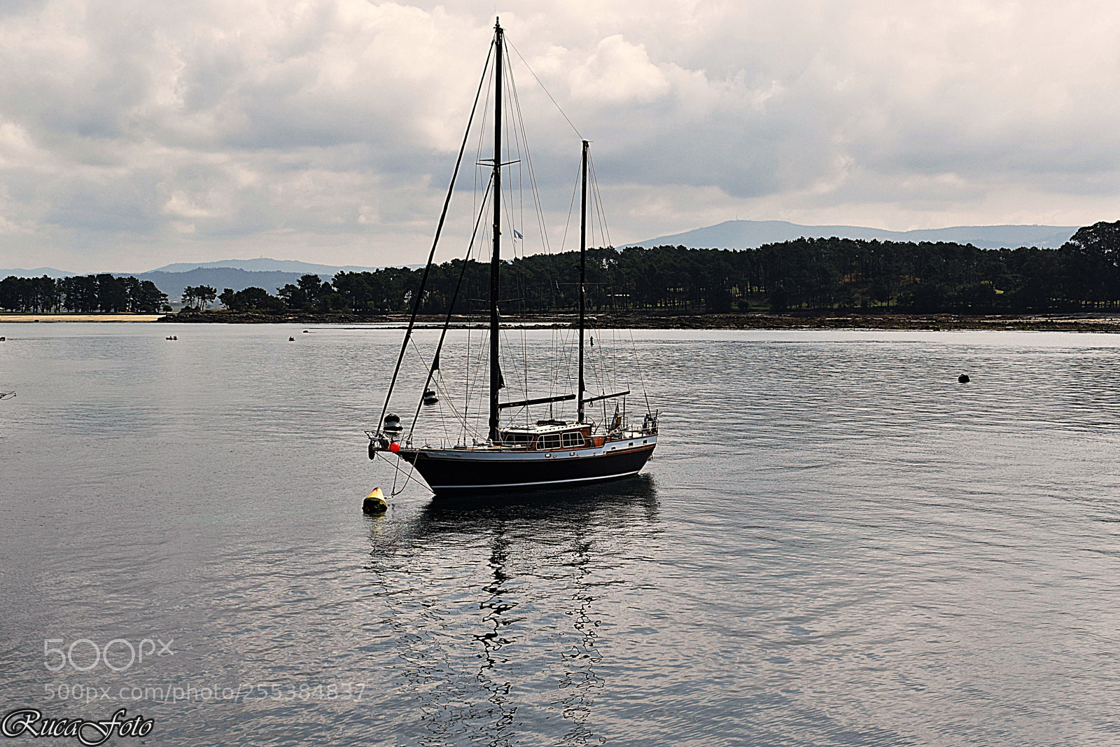 Nikon D5500 sample photo. Boat photography