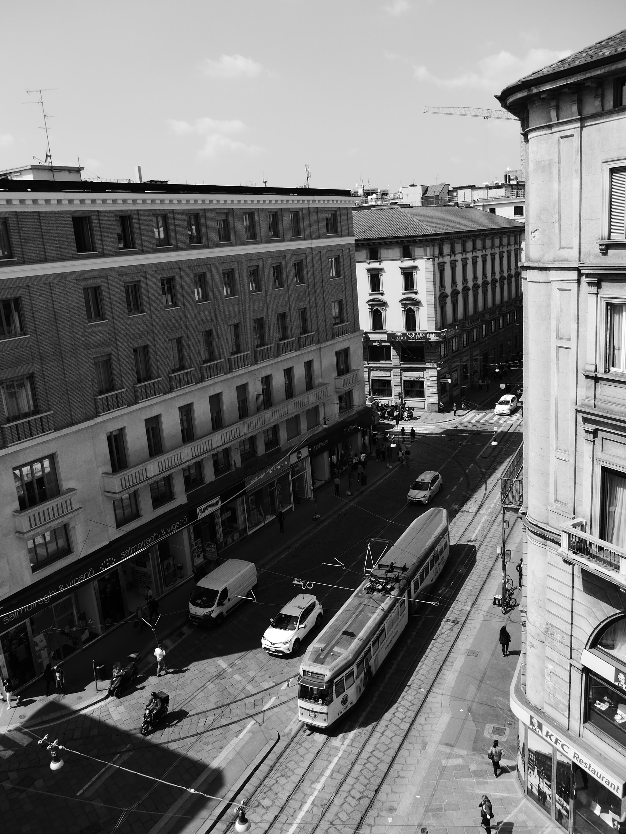 Leica C (Typ 112) sample photo. Via orefici, milano photography