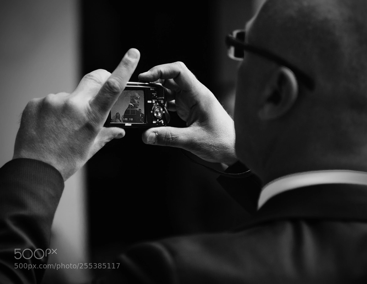 Nikon D300 sample photo. The double click photography