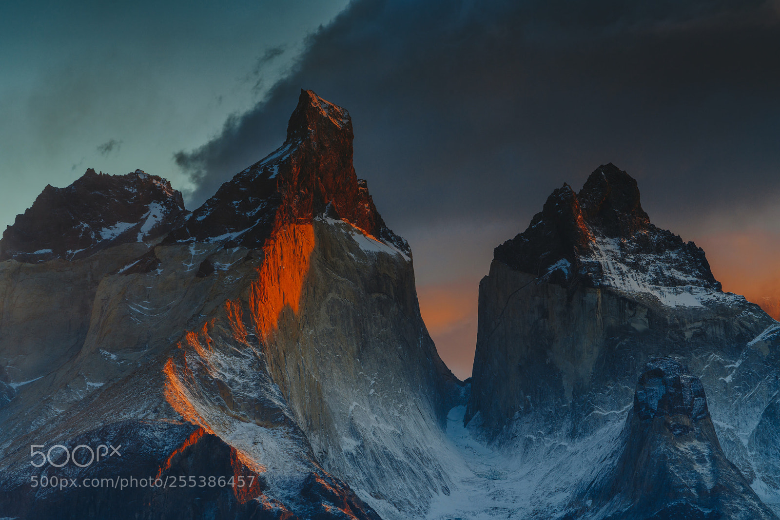 Sony a7R II sample photo. View of torres mountains photography