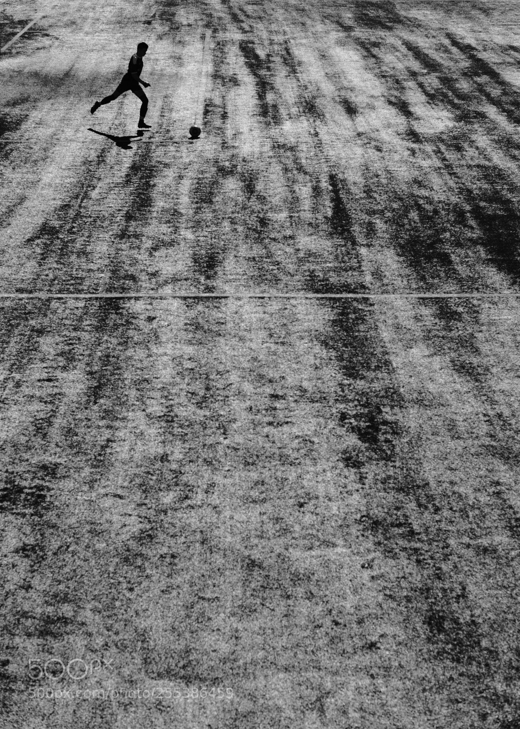 Fujifilm X-Pro2 sample photo. Kick. photography