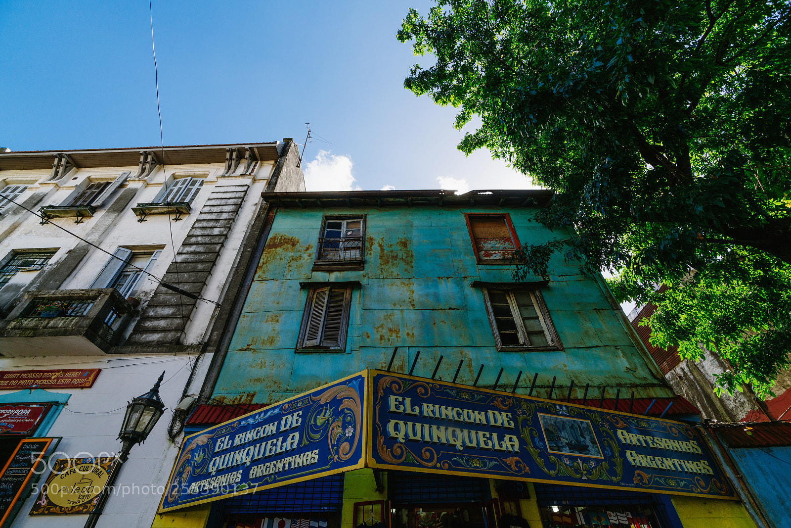 Sony a7R II sample photo. The colorful and vibrant photography