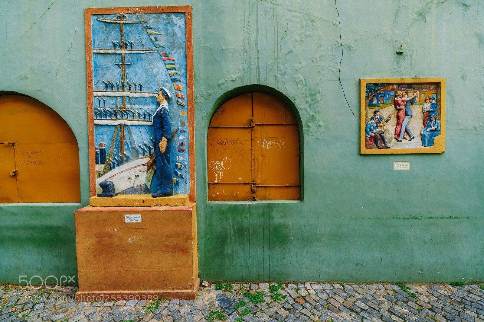 Sony a7R II sample photo. The colorful and vibrant photography