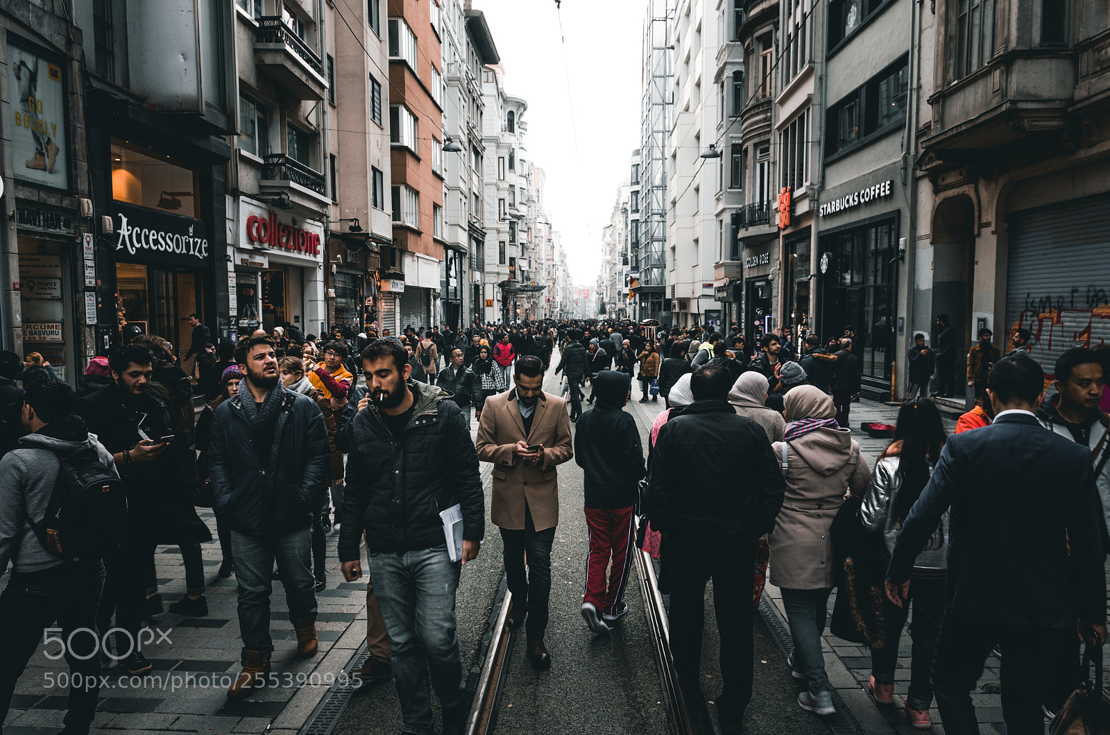 Nikon D5100 sample photo. Istiklal caddesi photography