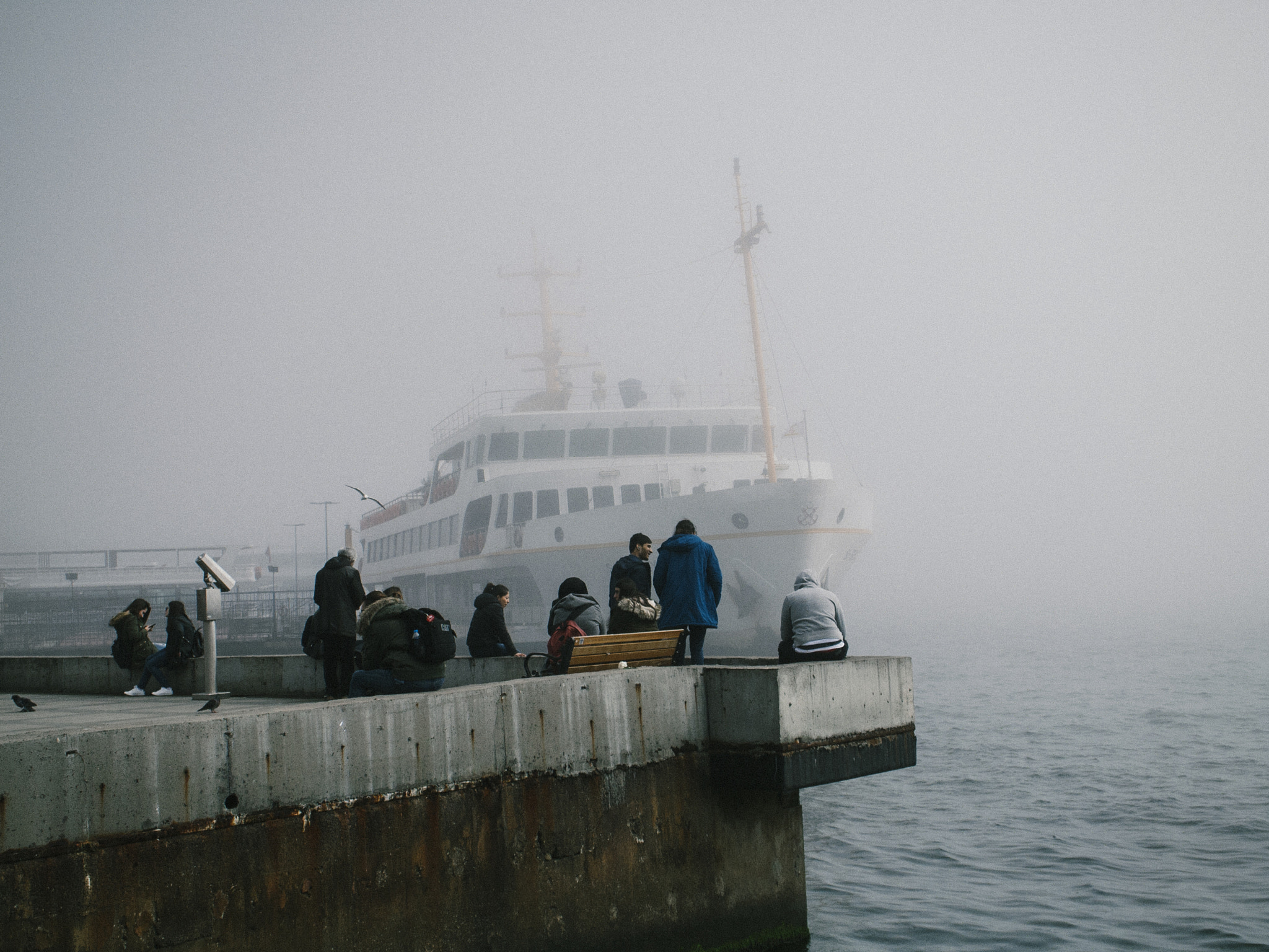 Leica Digilux 3 sample photo. City in fog. photography