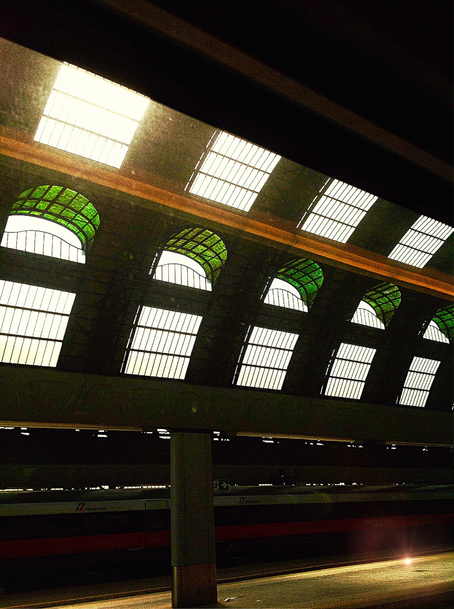 Apple iPad sample photo. Window's sun photography
