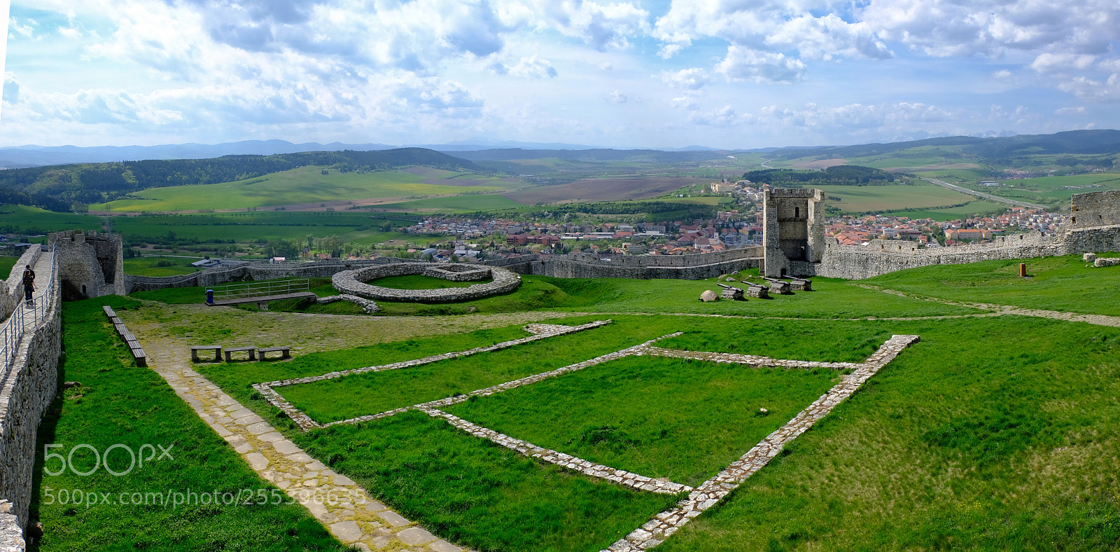 Fujifilm X-T20 sample photo. Inside Šariš castle photography