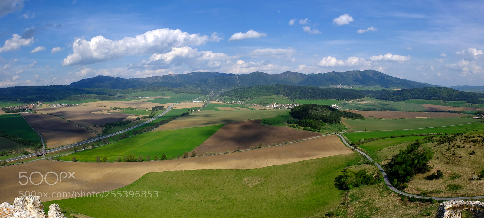 Fujifilm X-T20 sample photo. From Šariš castle ruin photography