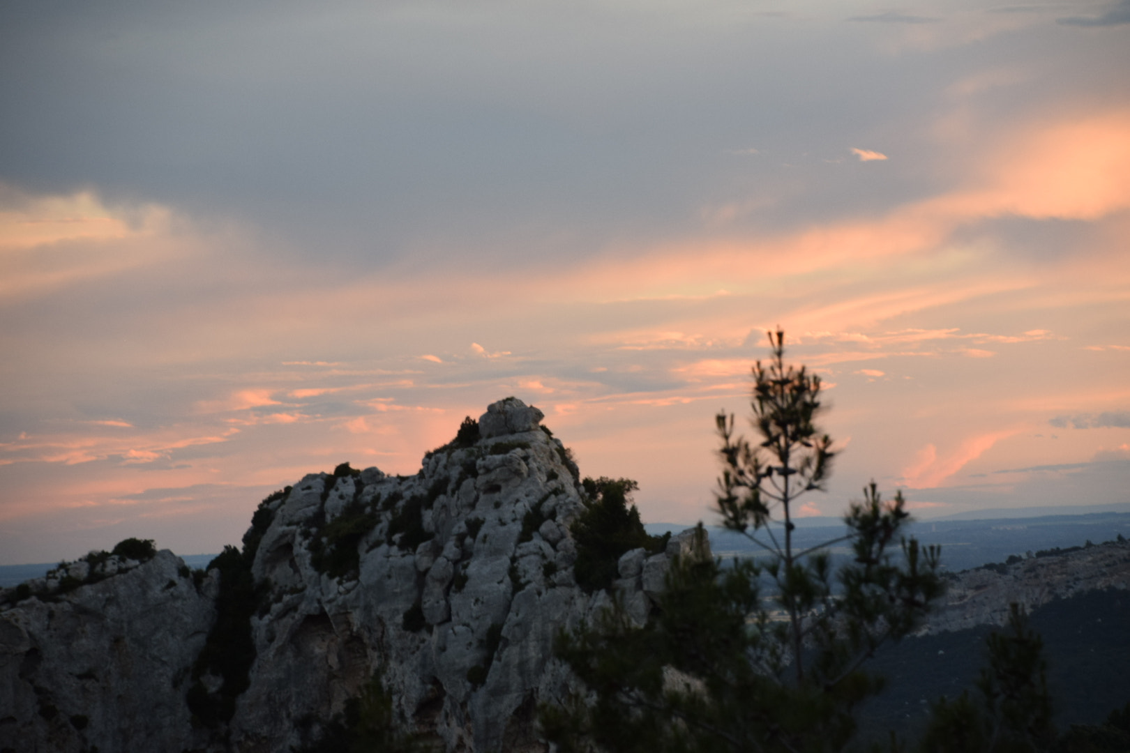 Nikon D5300 sample photo. Sunset at les baux de provence photography