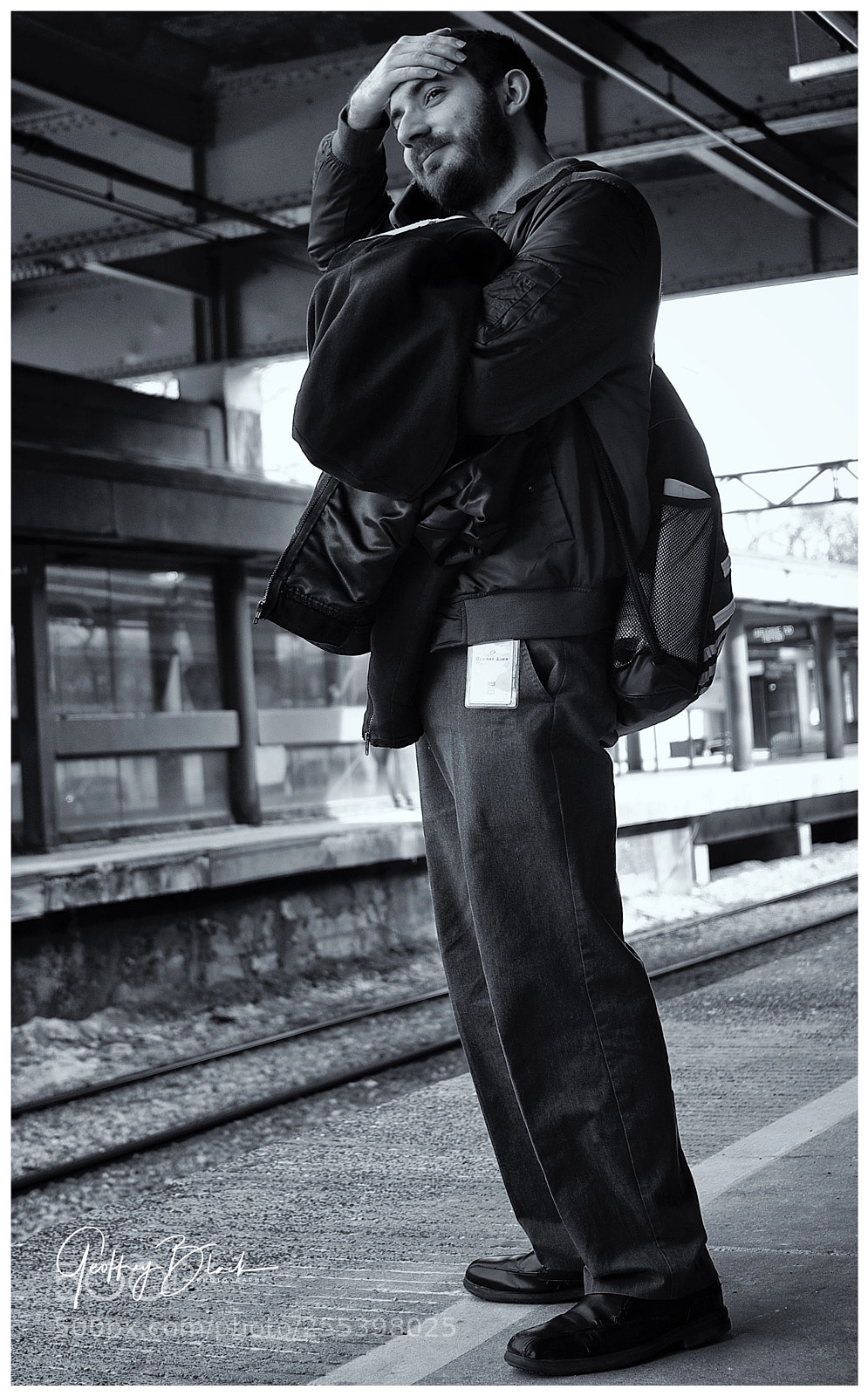 Fujifilm X-Pro2 sample photo. Waiting photography