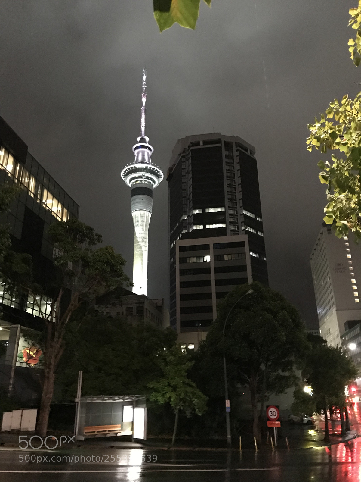 Apple iPhone 7 sample photo. Sky#lights photography
