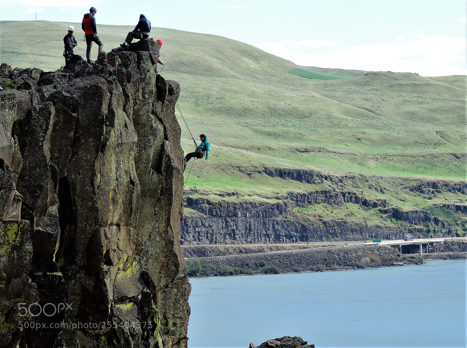 Nikon Coolpix P520 sample photo. Rappelling practice photography