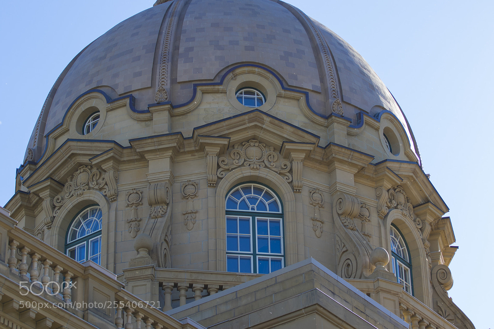 Canon EOS 7D Mark II sample photo. Edmonton legislative building photography