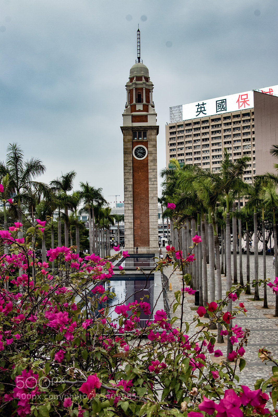 Canon EOS 80D sample photo. The clock tower photography