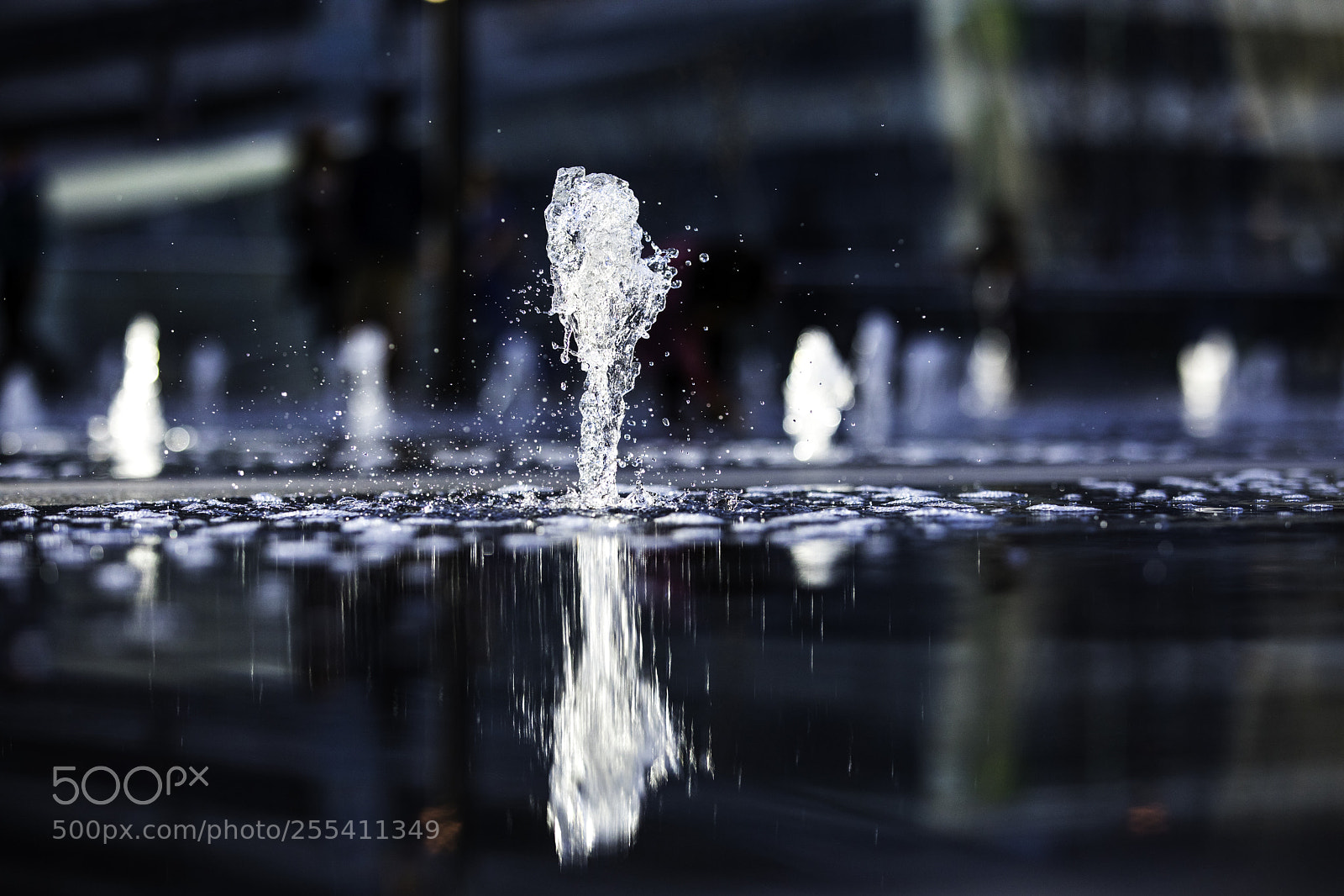 Canon EOS 5D Mark IV sample photo. Dilworth park fountain photography
