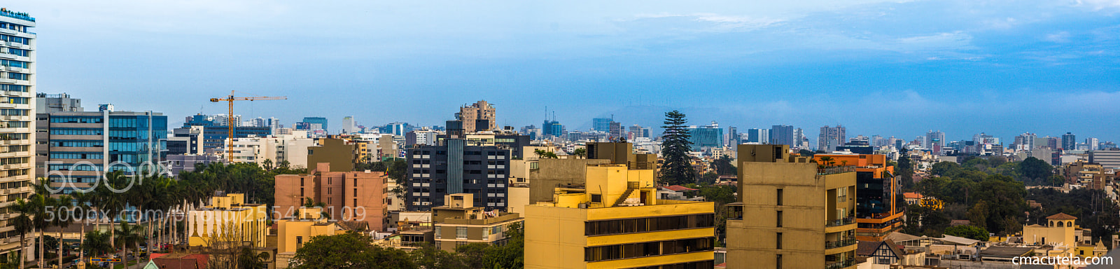 Canon EOS 1200D (EOS Rebel T5 / EOS Kiss X70 / EOS Hi) sample photo. Messy lima city photography
