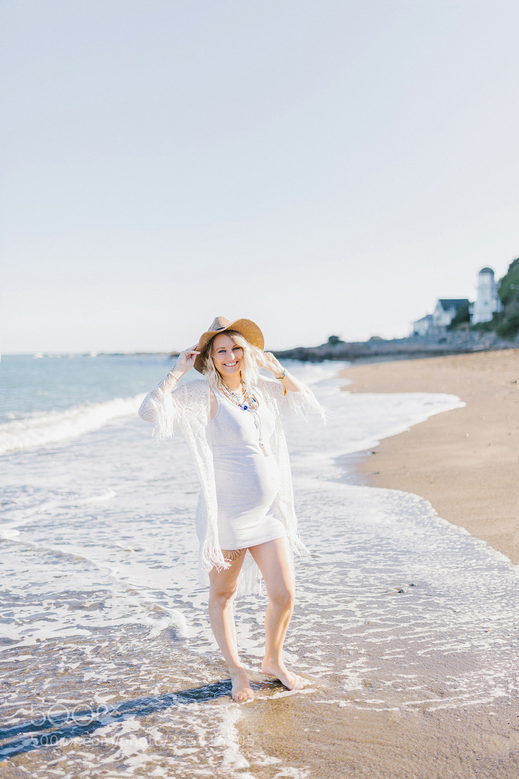 Canon EOS 6D Mark II sample photo. Waiting for baby photography