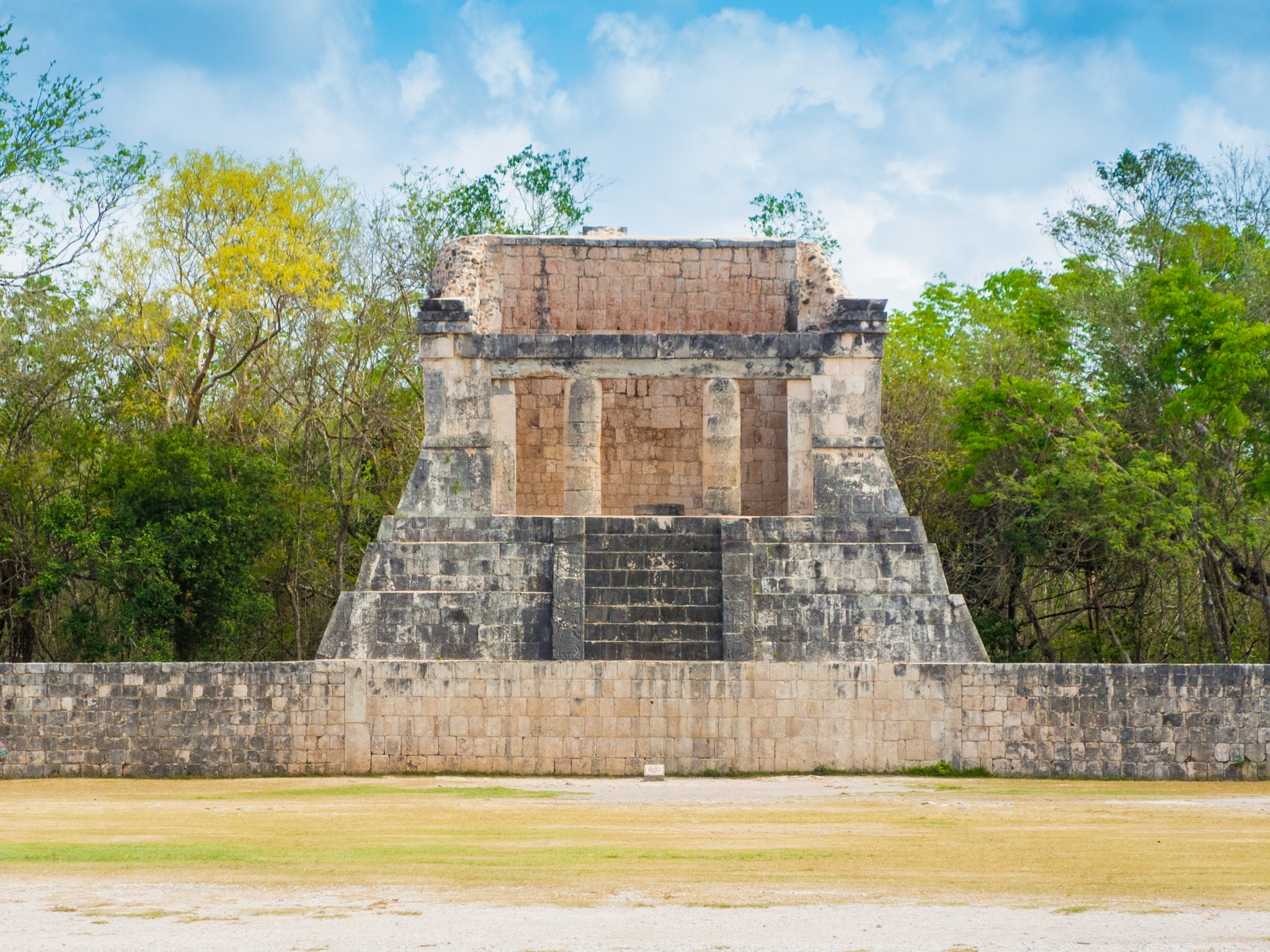 Nikon Coolpix P7800 sample photo. North temple, chichen itza photography