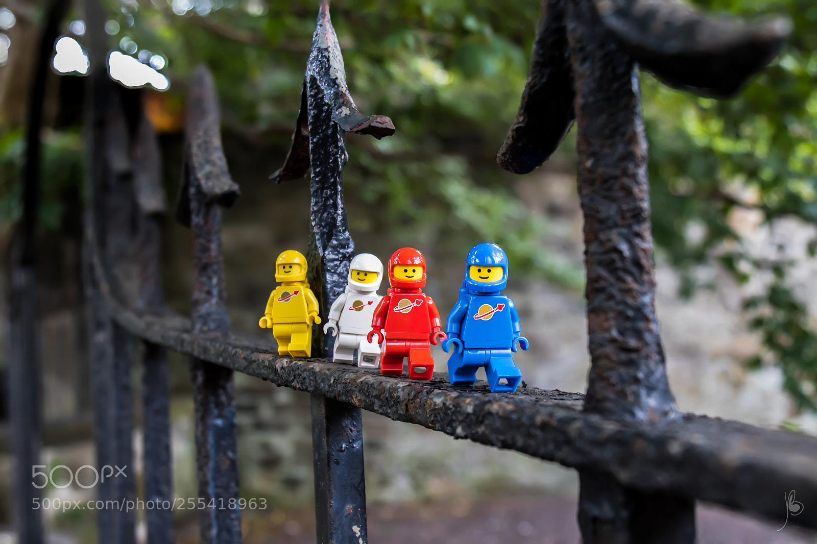 Canon EOS 7D Mark II sample photo. Exploration (#58) - spikes photography