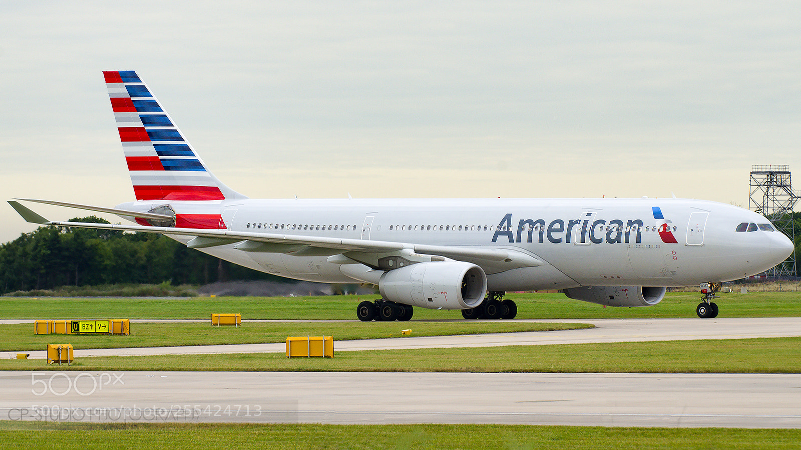 Nikon D7000 sample photo. American airlines airbus 330-200 photography
