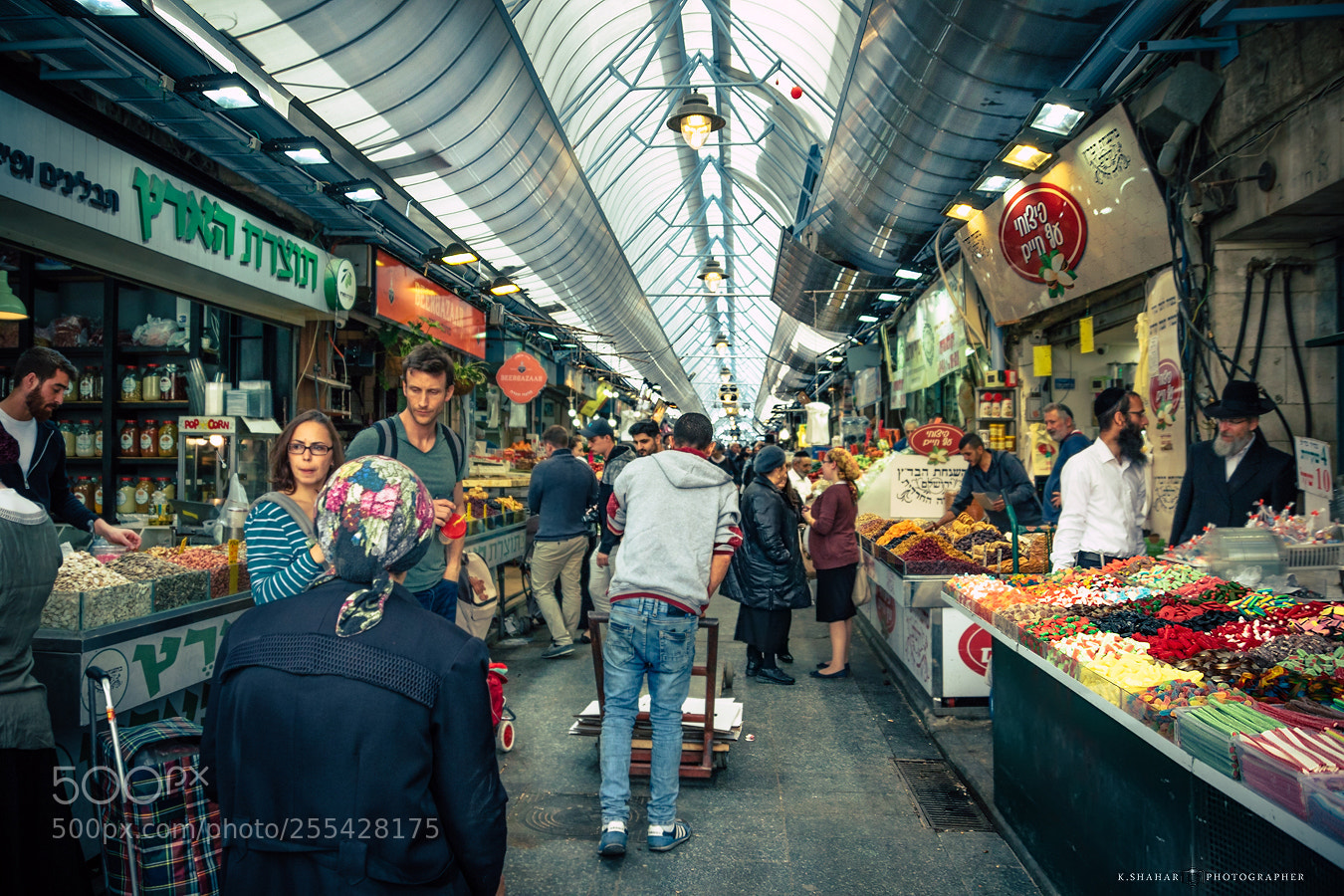 Canon EOS 7D Mark II sample photo. Market in jerusalem on photography