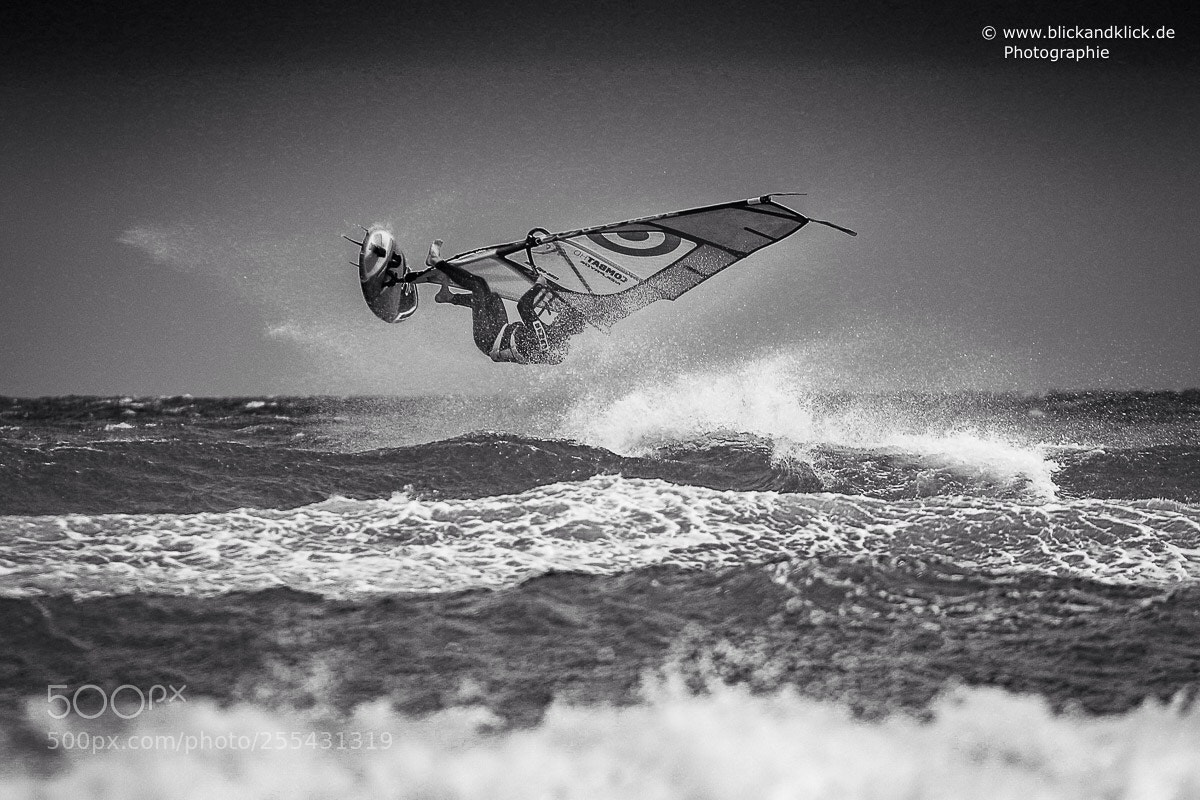 Canon EOS 7D Mark II sample photo. Surf and fly  photography