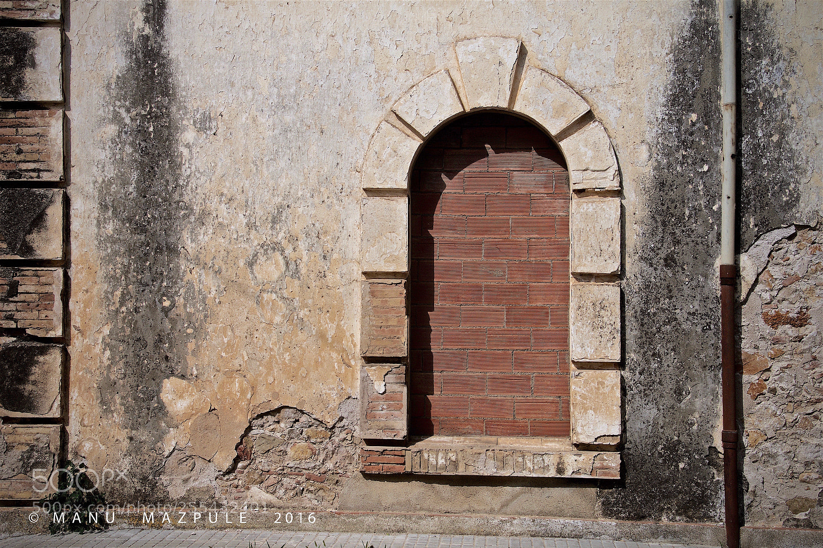 Canon EOS 70D sample photo. 314. girona. catalunya... no passing... photography