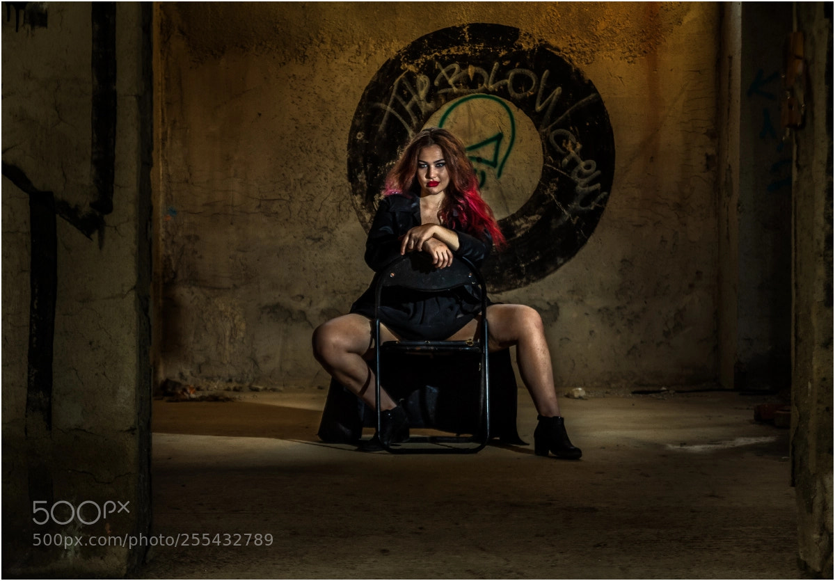 Canon EOS 60D sample photo. Lady of darkness photography