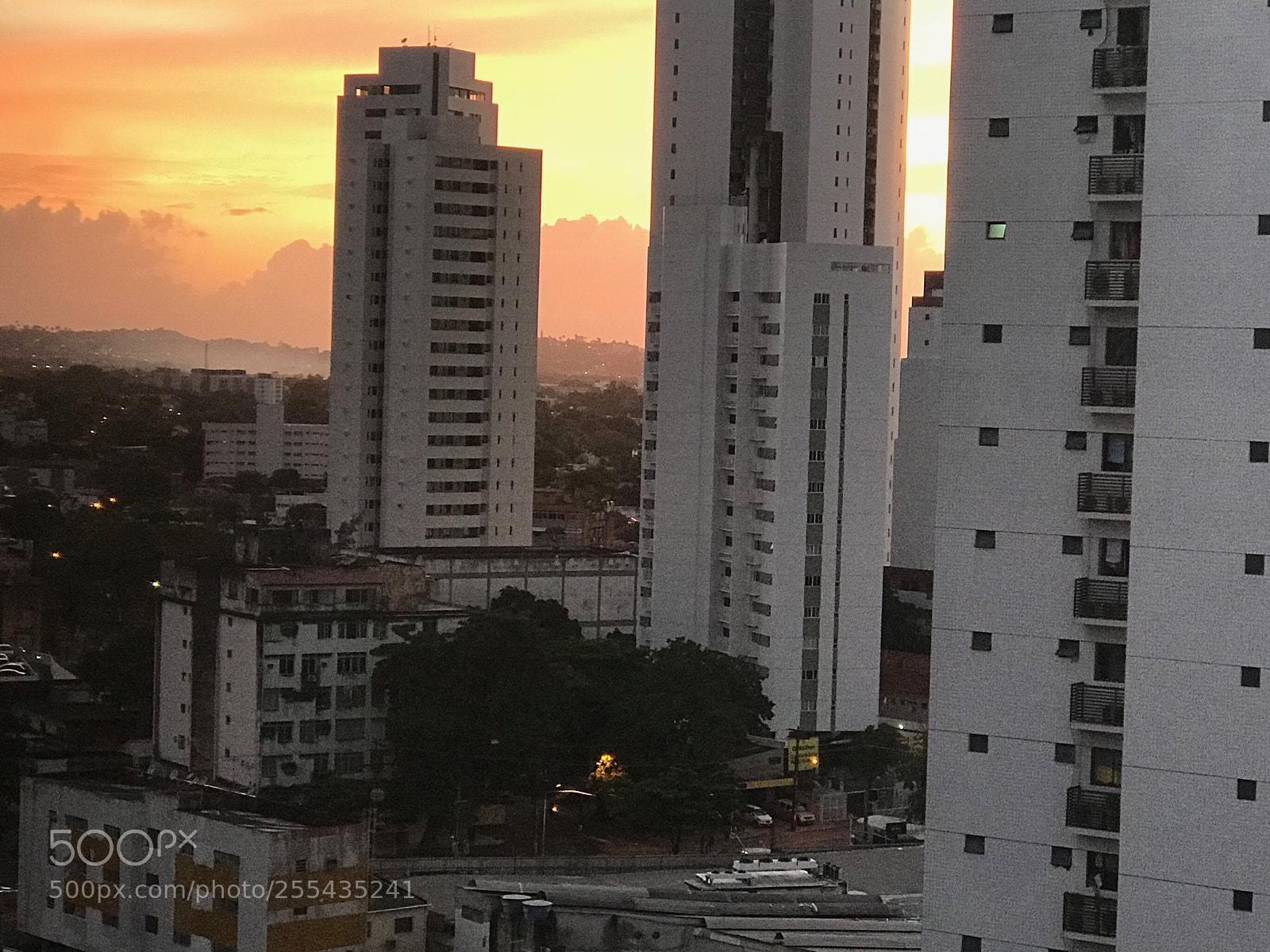 Apple iPhone 7 Plus sample photo. Recife, 5:00h photography