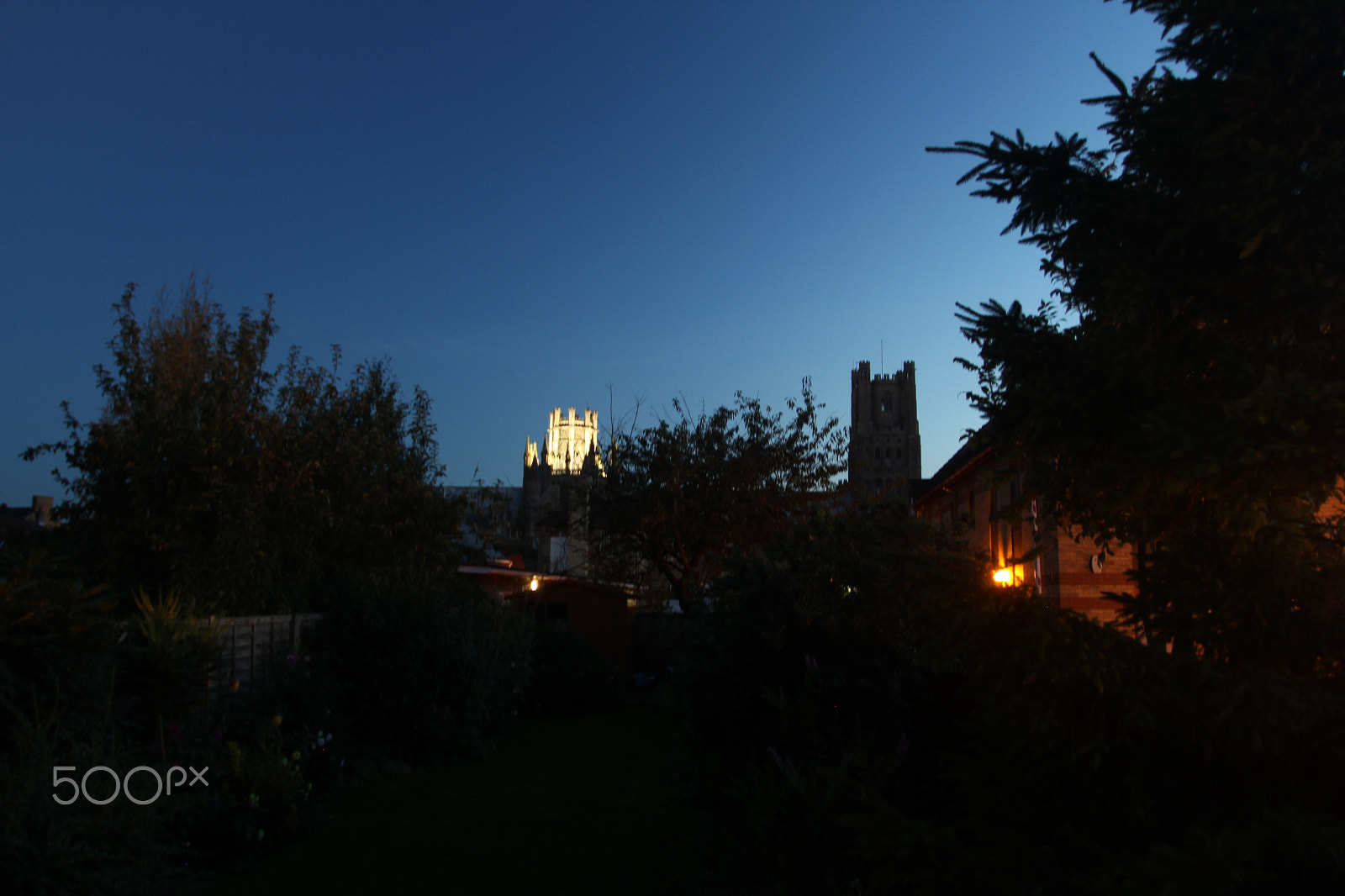 Canon EF 17-40mm F4L USM sample photo. In and around ely, cambridgeshire in autumn photography