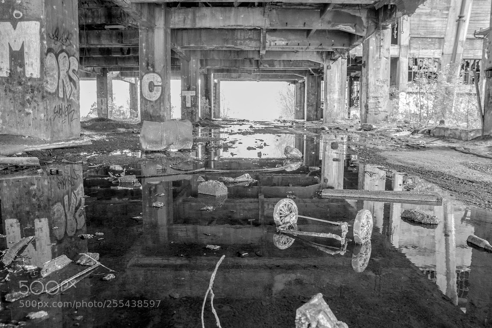 Canon EOS 6D sample photo. Lavoir à charbon urbex photography
