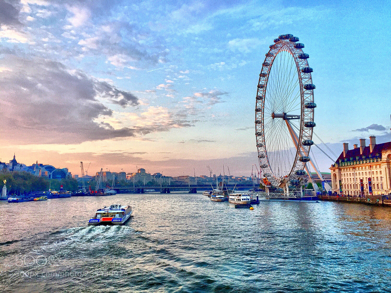 Apple iPhone 6 Plus sample photo. London eye photography