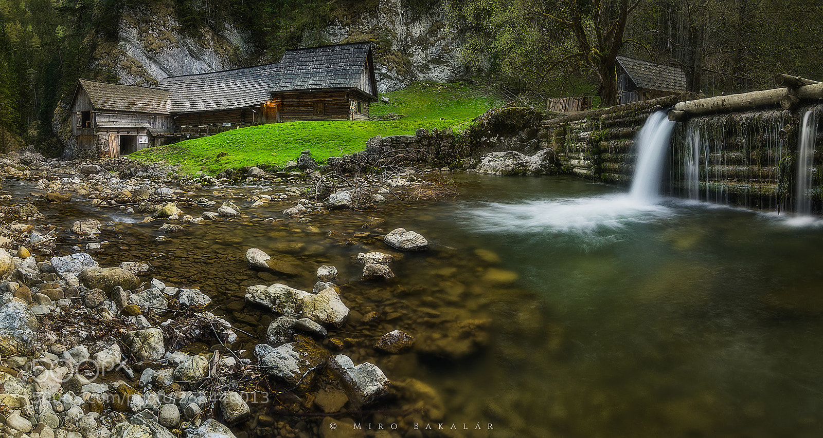 Nikon D7000 sample photo. (the magic mill) photography