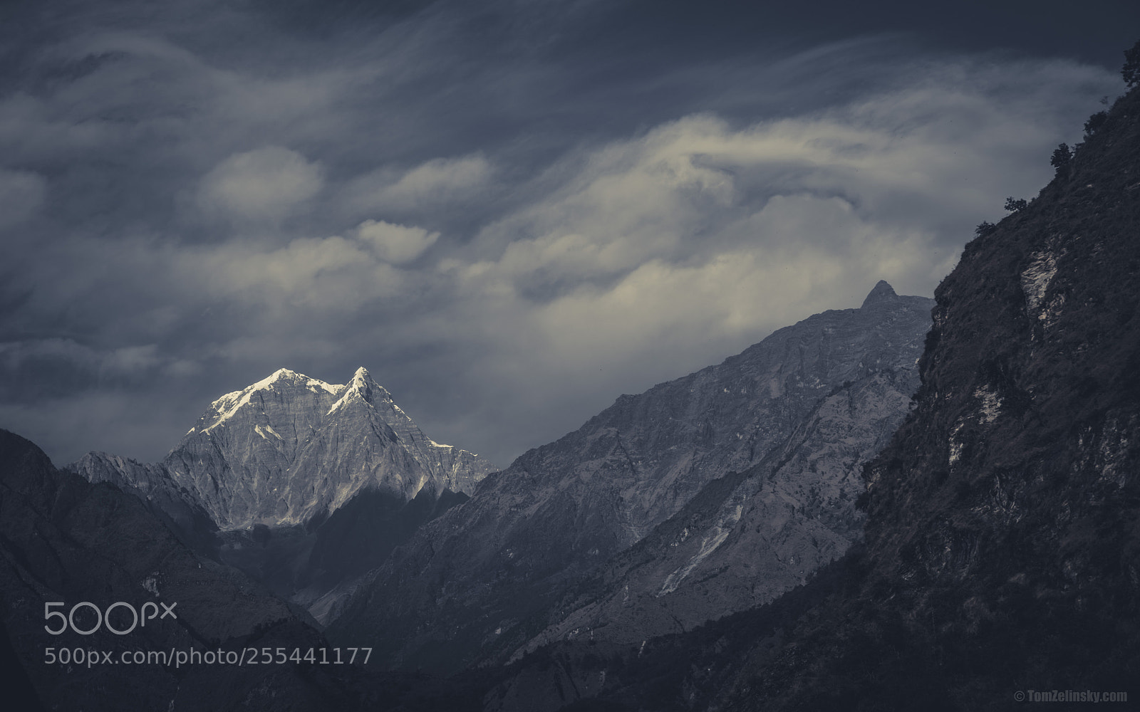 Nikon D610 sample photo. In tatopani photography
