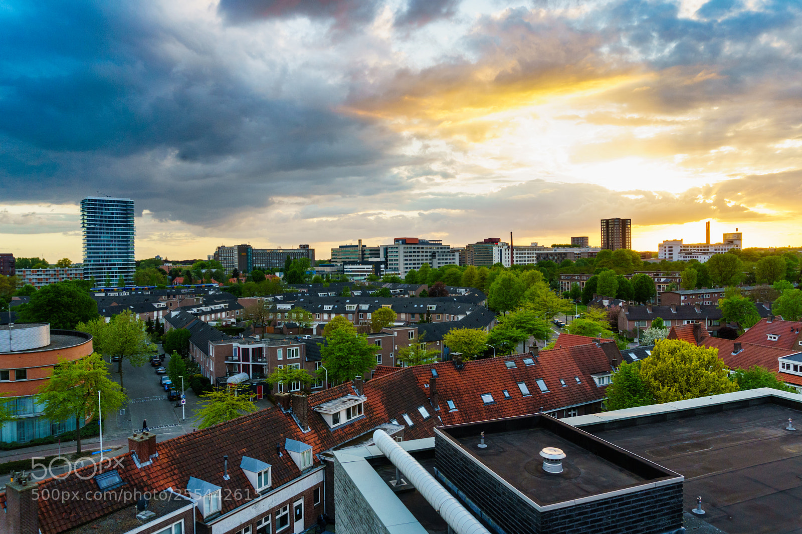 Sony a6300 sample photo. Another evening strips eindhoven photography