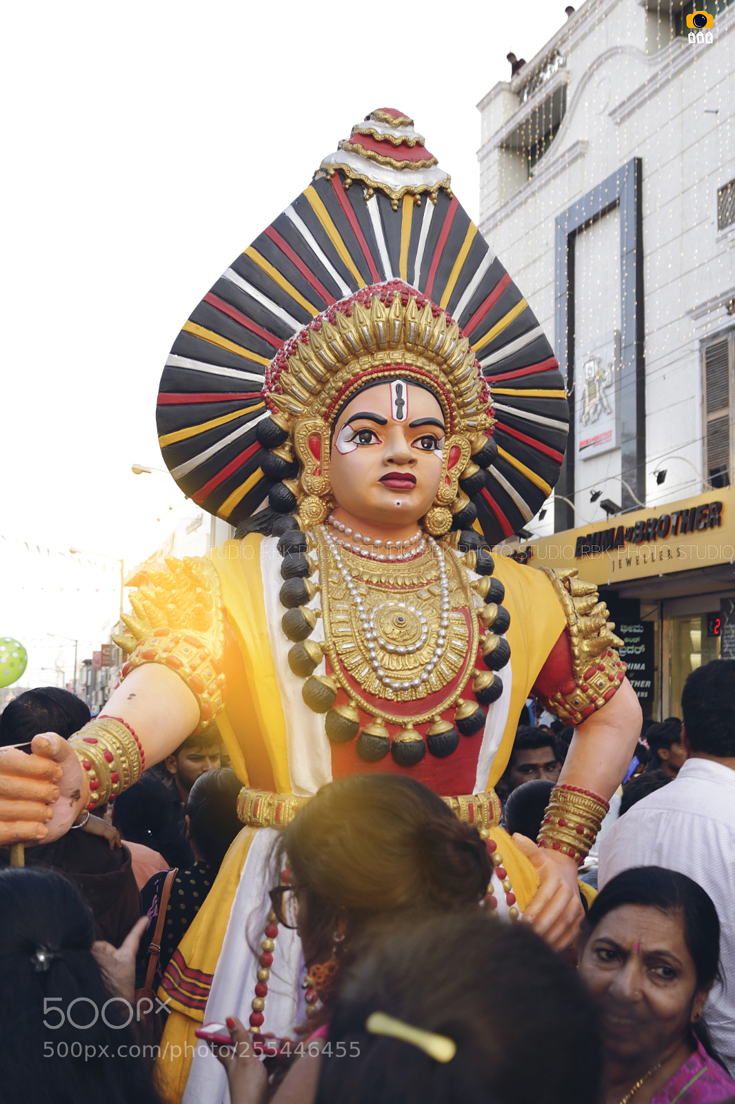 Canon EOS 700D (EOS Rebel T5i / EOS Kiss X7i) sample photo. Mysuru street fest photography