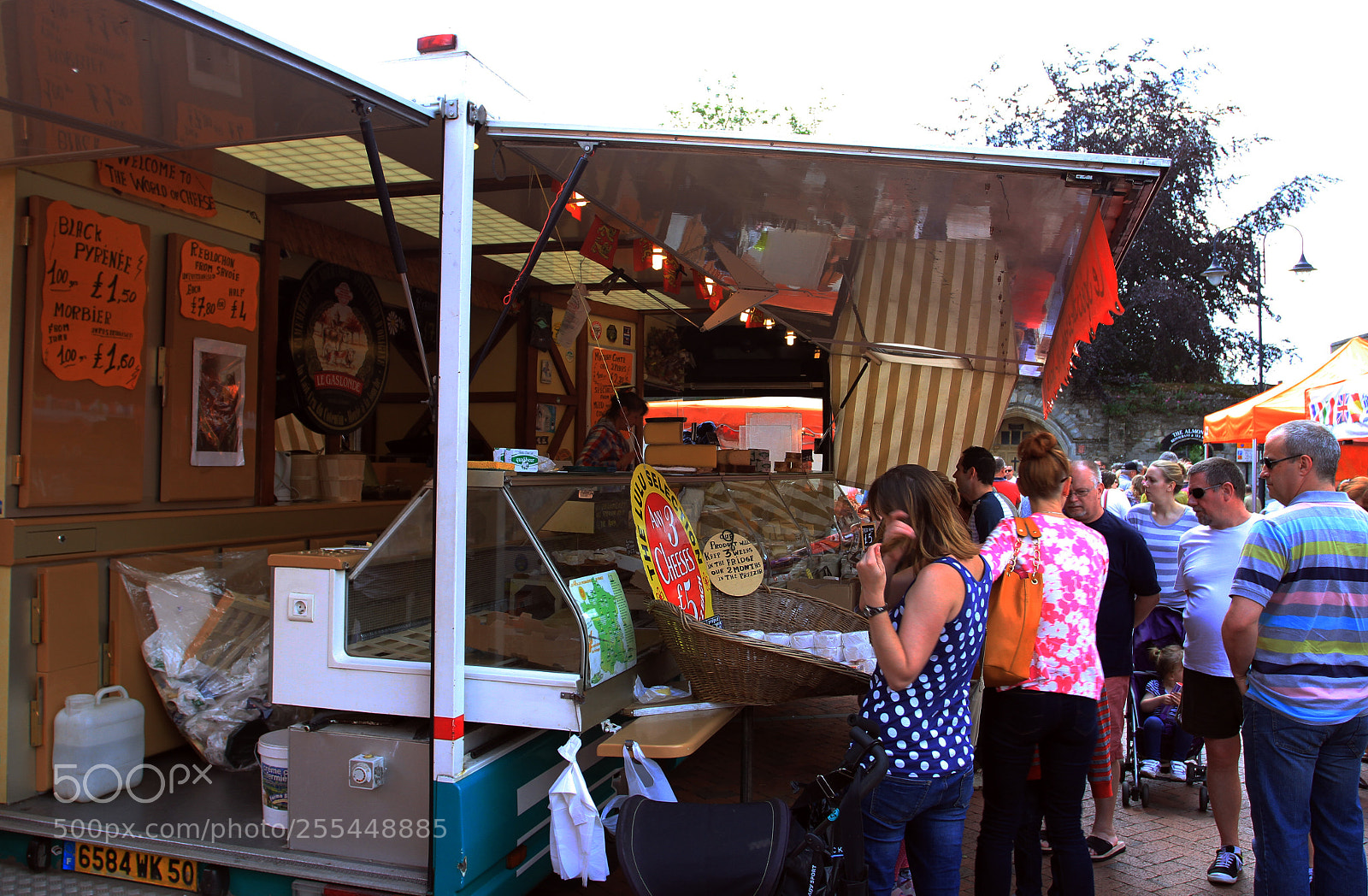 Canon EOS 7D sample photo. Ely cathredral french market photography