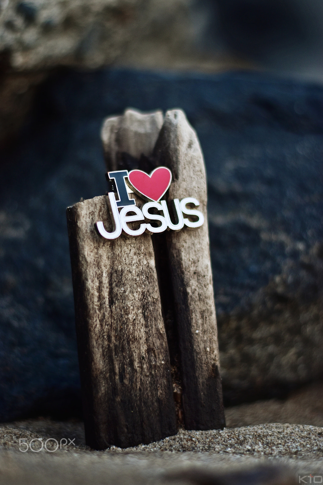 Nikon D5500 + Nikon AF-S Nikkor 50mm F1.8G sample photo. I love jesus photography