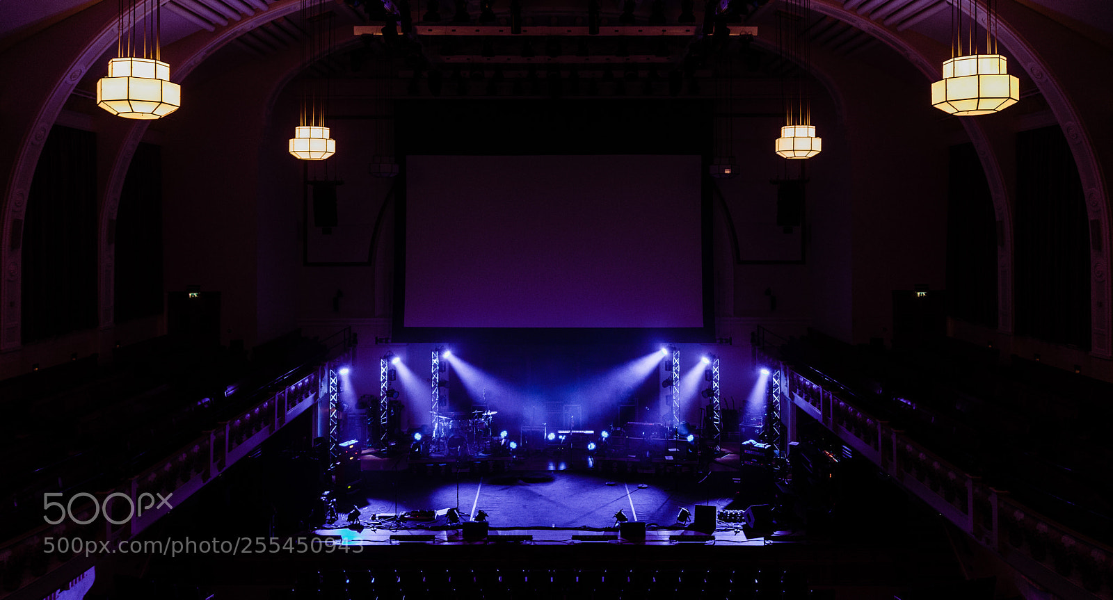 Canon EOS 5D Mark IV sample photo. Cadogan hall - classic photography