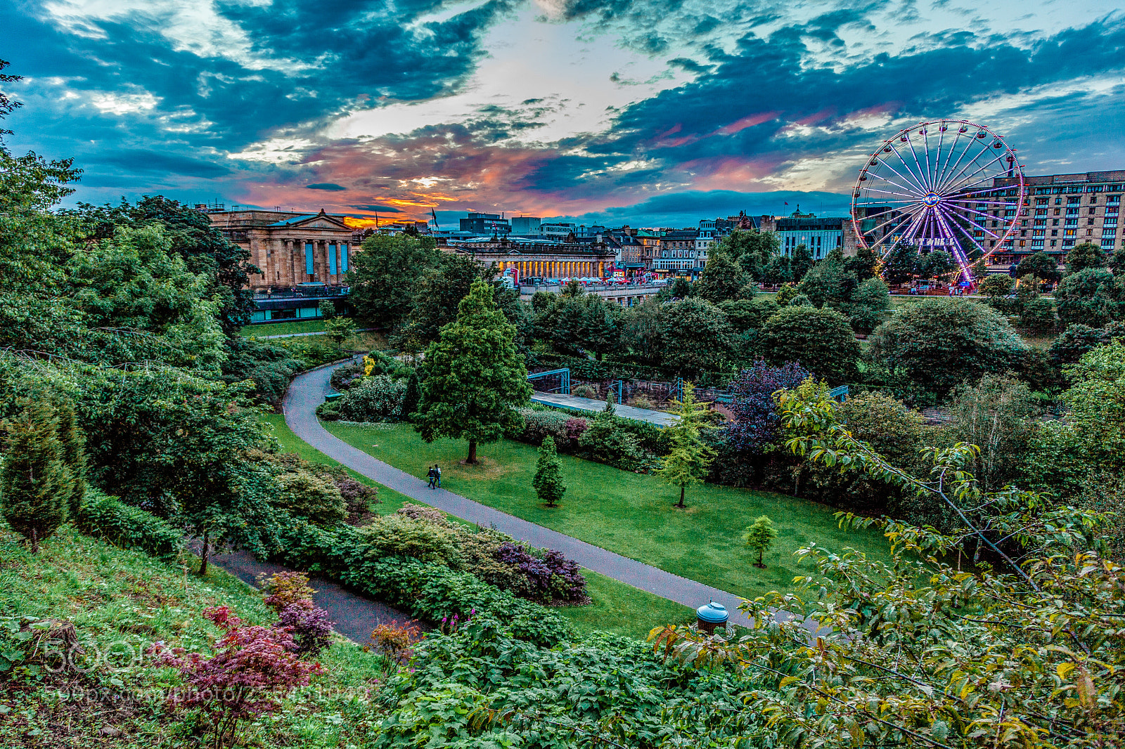 Canon EOS 5D Mark II sample photo. Edinburgh festival photography