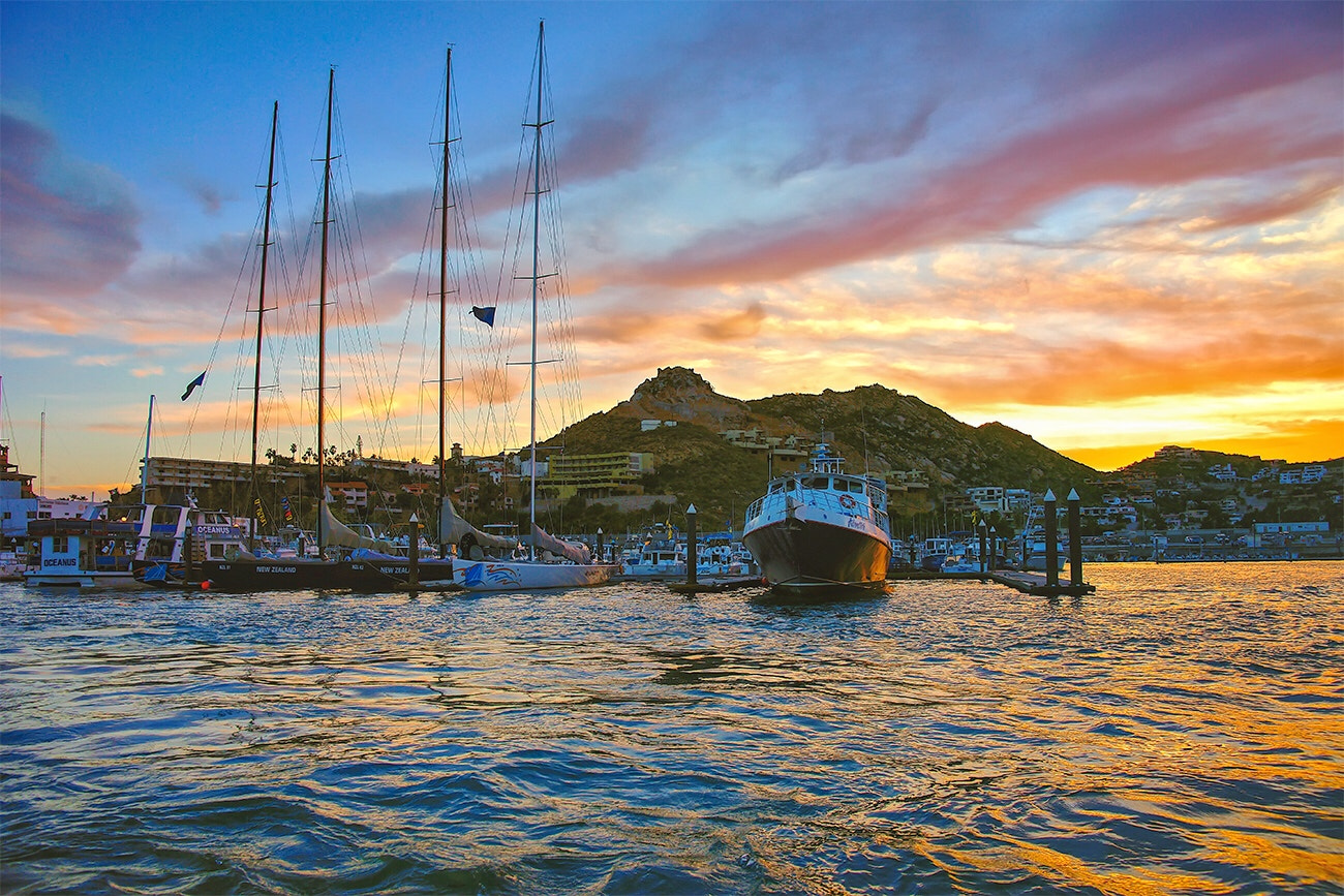 Sony Alpha DSLR-A900 sample photo. A small port in mexico photography