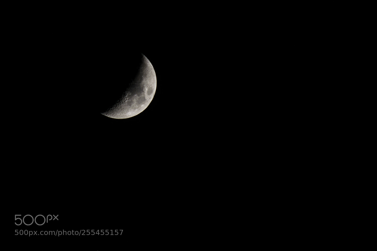 Nikon D5200 sample photo. Small moon photography