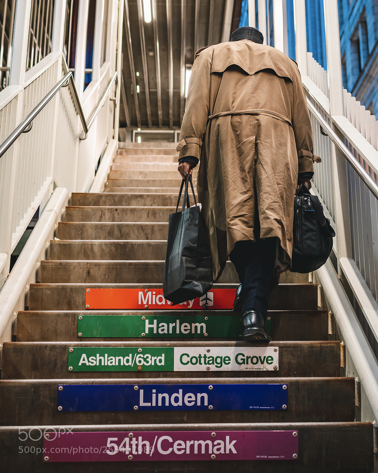 Sony a7R III sample photo. Commute photography