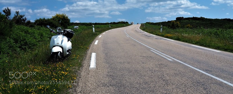 Olympus OM-D E-M10 II sample photo. On the road again ! photography
