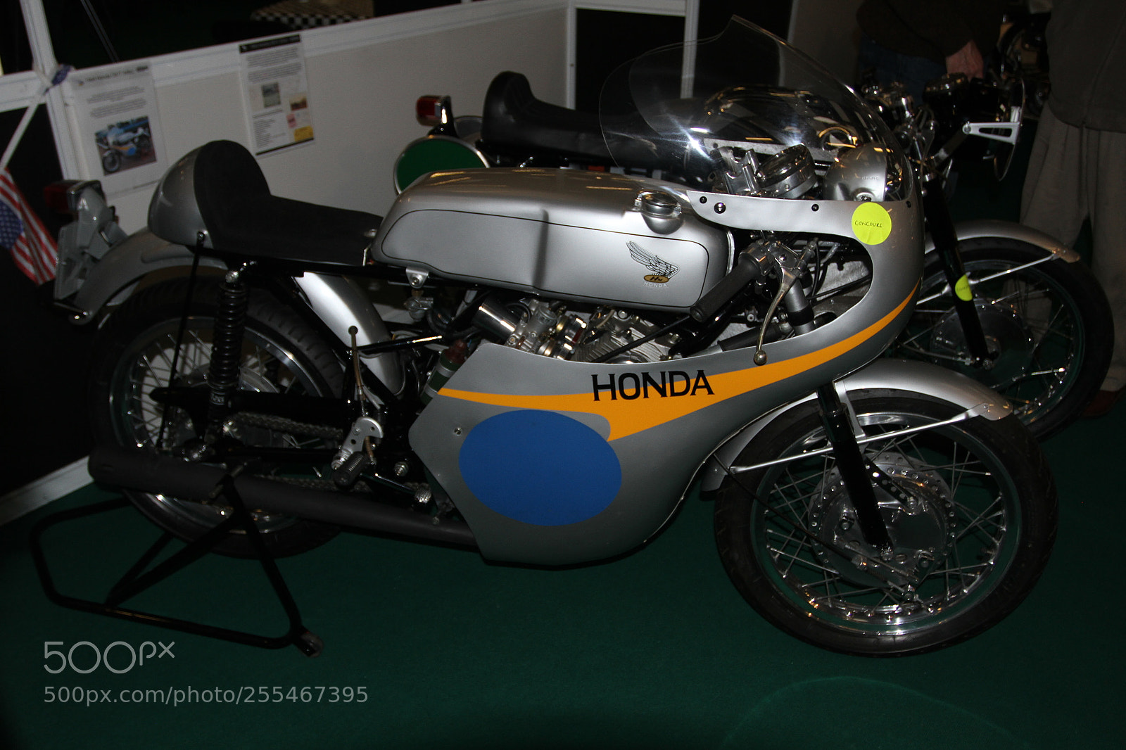 Canon EOS 7D sample photo. Race retro 2014, stoneleigh park. photography