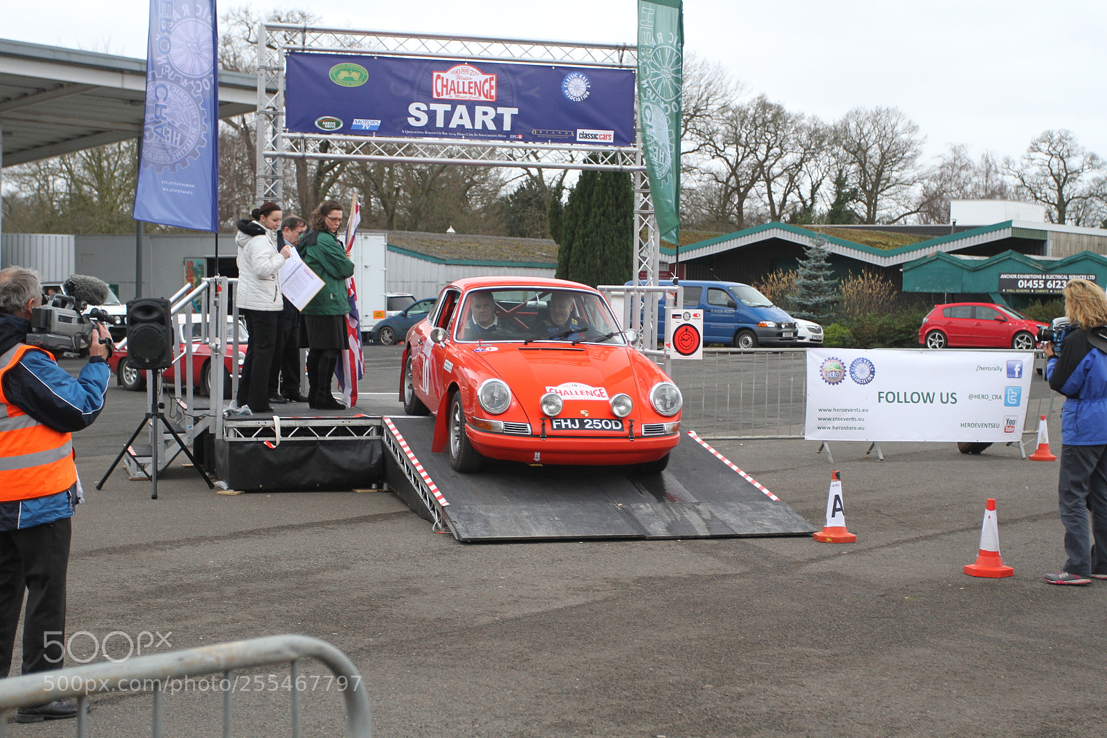 Canon EOS 7D sample photo. Race retro 2014, stoneleigh park. photography
