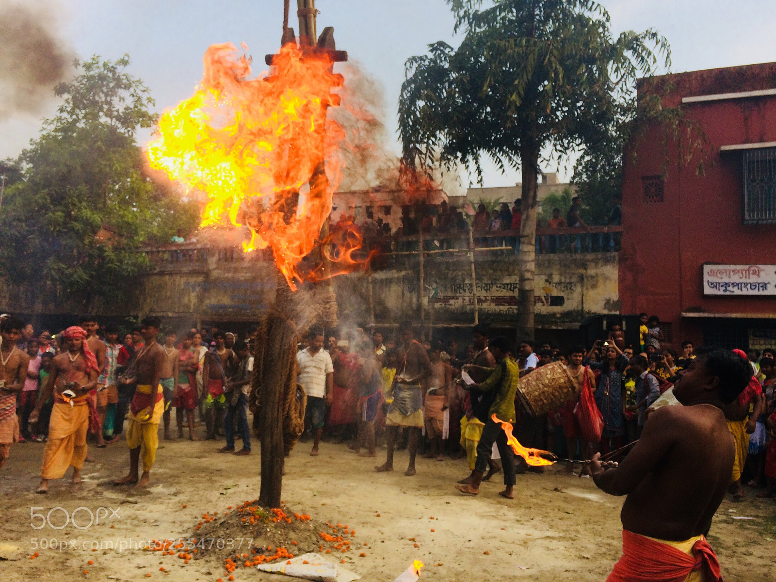 Apple iPhone 5s sample photo. Charok চড়ক in kolkata photography