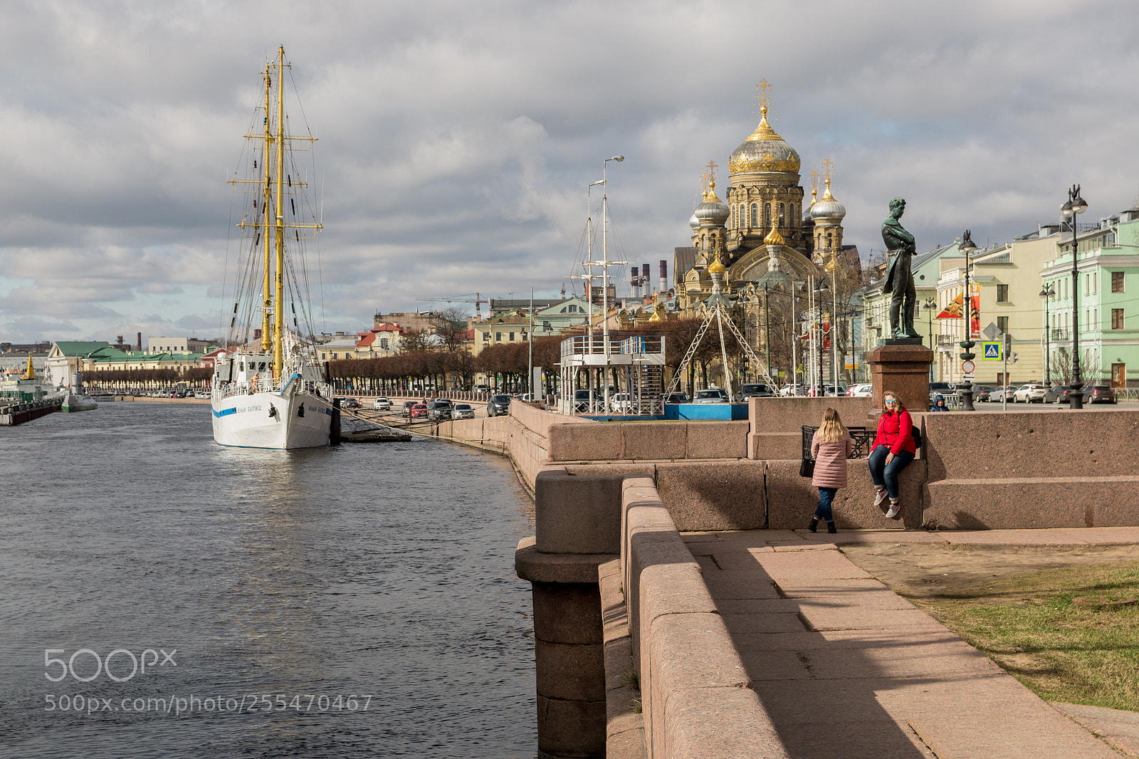 Canon EOS 70D sample photo. Spring on bolshaya neva photography