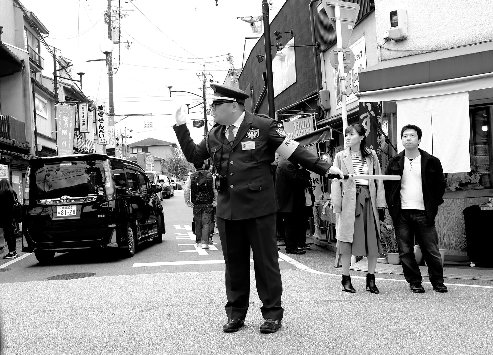 Fujifilm X100S sample photo. Crossing photography