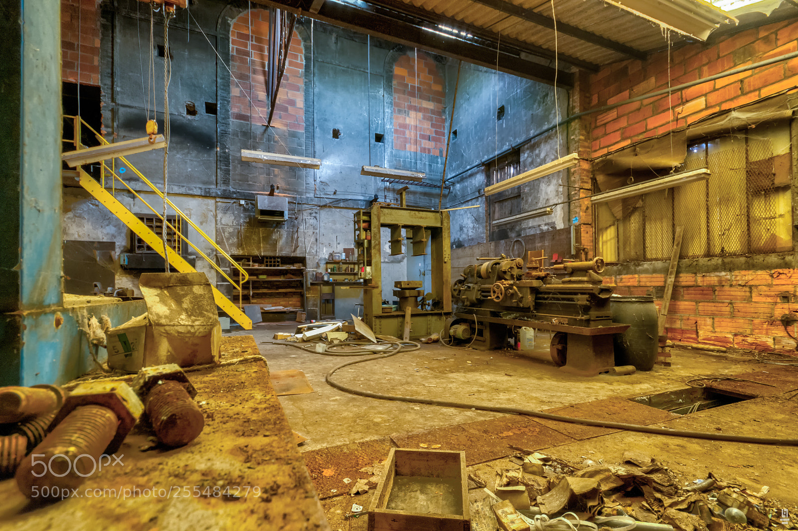Nikon D7100 sample photo. The mechanics workshop 1 photography